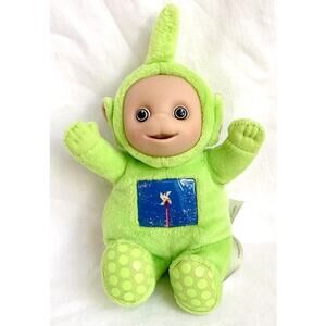 Teletubbies Dipsy 7" Plush Pinwheel Belly 2003 Ragdoll Bean Bag Green